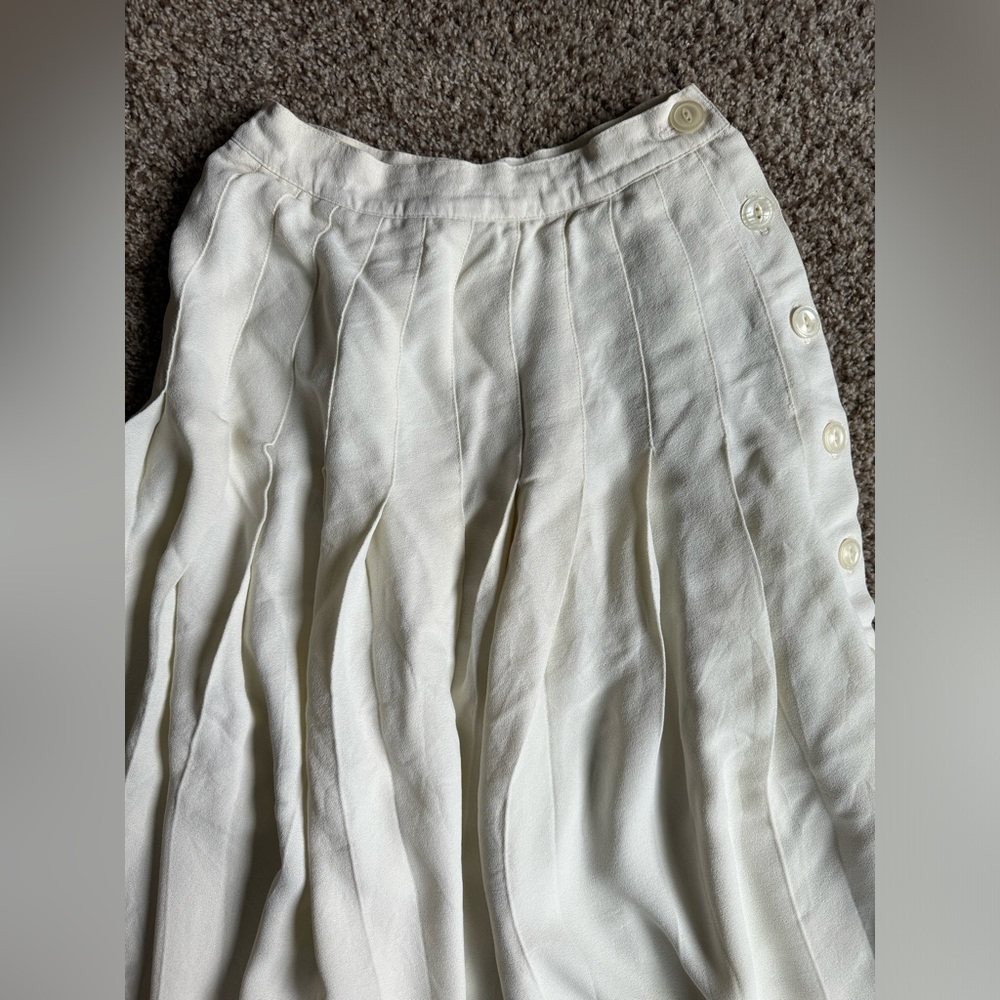 Vintage Anne Klein II White Long Skirt with Buttons - Picture 6 of 10